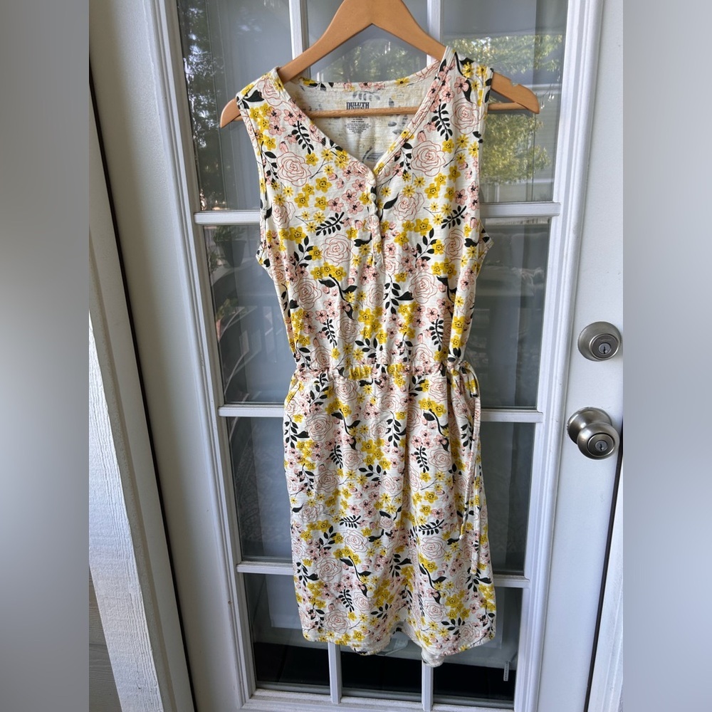 Floral Sleeveless Dress Duluth Trading Co. size small